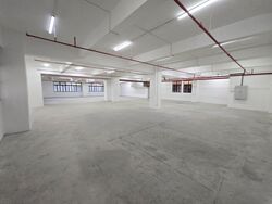 Leong Huat Building (D13), Factory #610493111